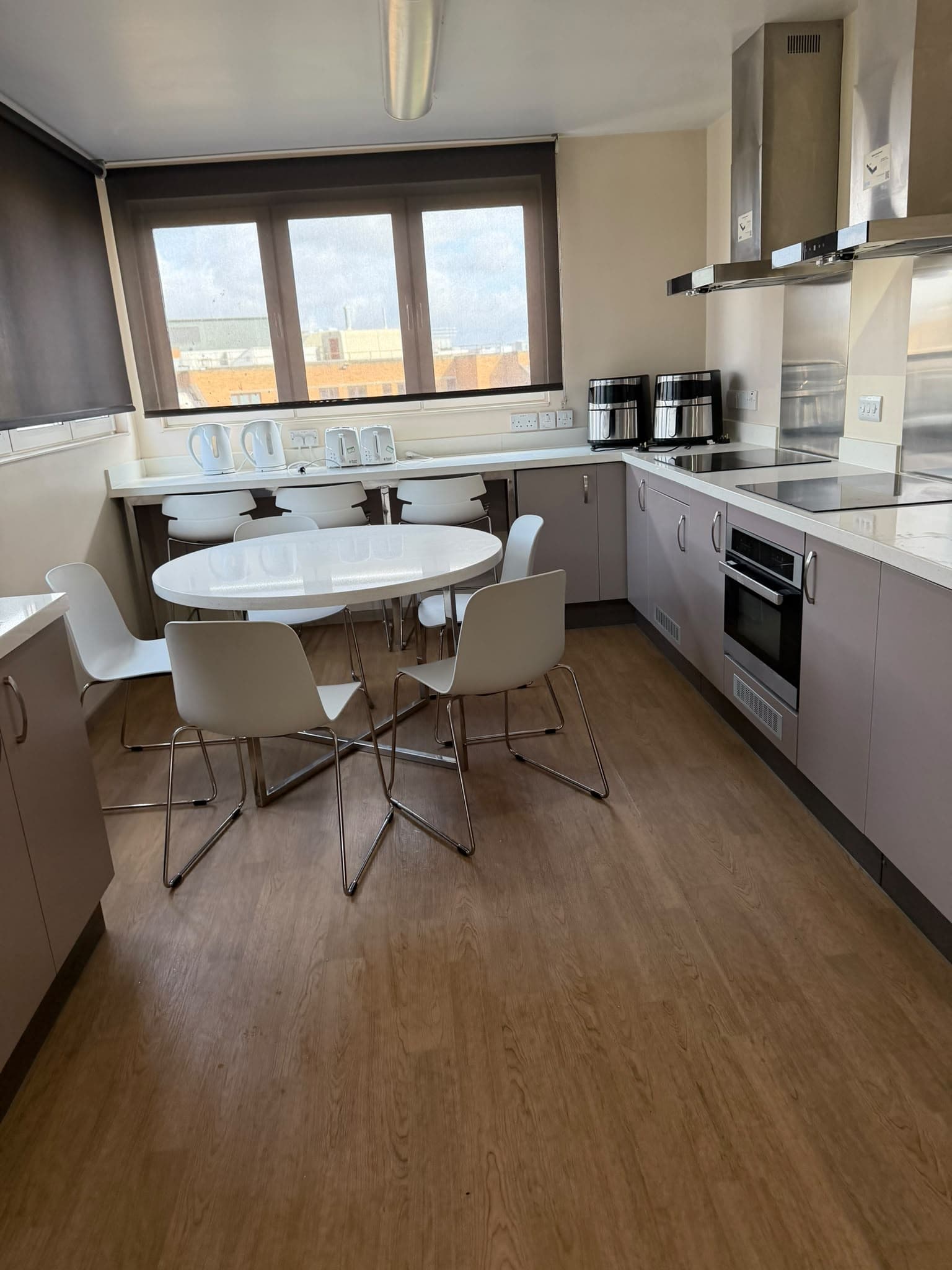 End of tenancy deep clean completed in Huddersfield — project photo